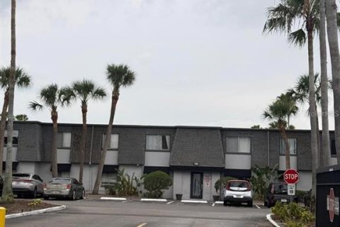 Copropriété à louer à Orlando, Floride: 1 chambre, 76.64 m2 № 2097482 - photo 13
