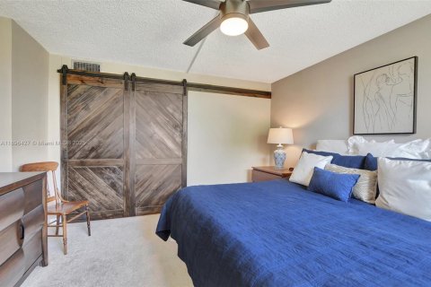 Condo in Boca Raton, Florida, 2 bedrooms  № 1948019 - photo 12