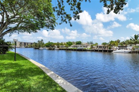 Condo in Boca Raton, Florida, 2 bedrooms  № 1948019 - photo 23