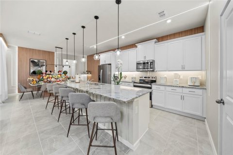 Villa ou maison à vendre à Kissimmee, Floride: 6 chambres, 279.54 m2 № 2416899 - photo 13