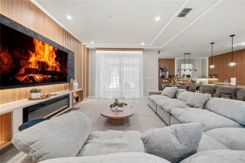 Villa ou maison à vendre à Kissimmee, Floride: 6 chambres, 279.54 m2 № 2416899 - photo 6