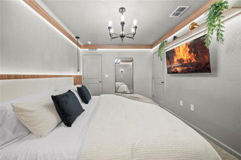 Villa ou maison à vendre à Kissimmee, Floride: 6 chambres, 279.54 m2 № 2416899 - photo 27
