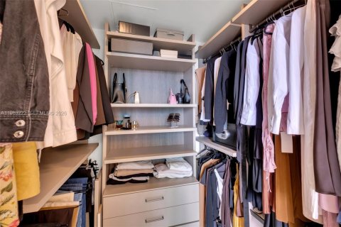 Copropriété à louer à Miami, Floride: 2 chambres, 99.87 m2 № 2025756 - photo 21