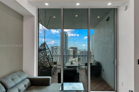 Copropriété à louer à Miami, Floride: 2 chambres, 99.87 m2 № 2025756 - photo 23