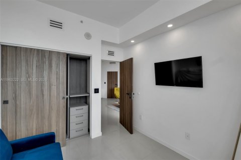 Copropriété à louer à Miami, Floride: 2 chambres, 99.87 m2 № 2025756 - photo 25