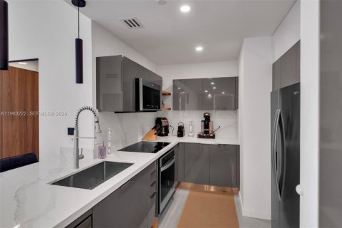 Copropriété à louer à Miami, Floride: 2 chambres, 99.87 m2 № 2025756 - photo 10