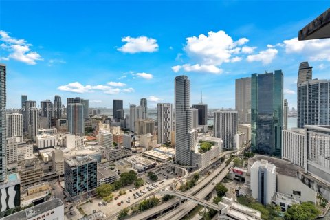 Copropriété à louer à Miami, Floride: 2 chambres, 99.87 m2 № 2025756 - photo 6