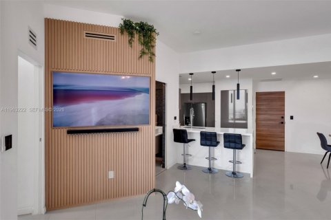 Copropriété à louer à Miami, Floride: 2 chambres, 99.87 m2 № 2025756 - photo 28