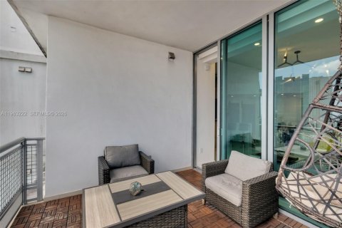 Copropriété à louer à Miami, Floride: 2 chambres, 99.87 m2 № 2025756 - photo 27