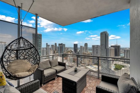 Copropriété à louer à Miami, Floride: 2 chambres, 99.87 m2 № 2025756 - photo 12