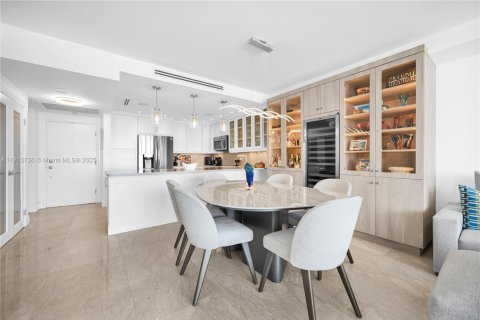 Купить кондоминиум в Майами-Бич, Флорида 1 спальня, 86.4м2, № 1968471 - фото 14