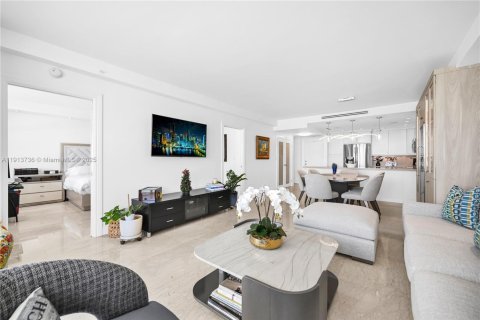 Купить кондоминиум в Майами-Бич, Флорида 1 спальня, 86.4м2, № 1968471 - фото 18