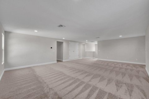 House in Fish Hawk, Florida 5 bedrooms, 313.55 sq.m. № 2223548 - photo 22