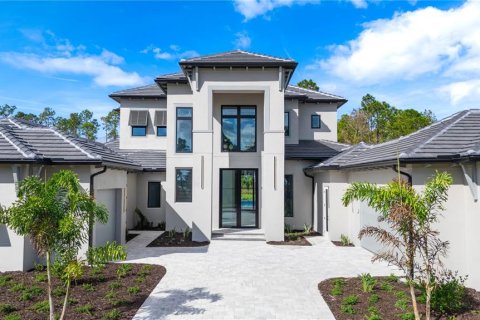 House in Montverde, Florida 6 bedrooms, 512.54 sq.m. № 2208819