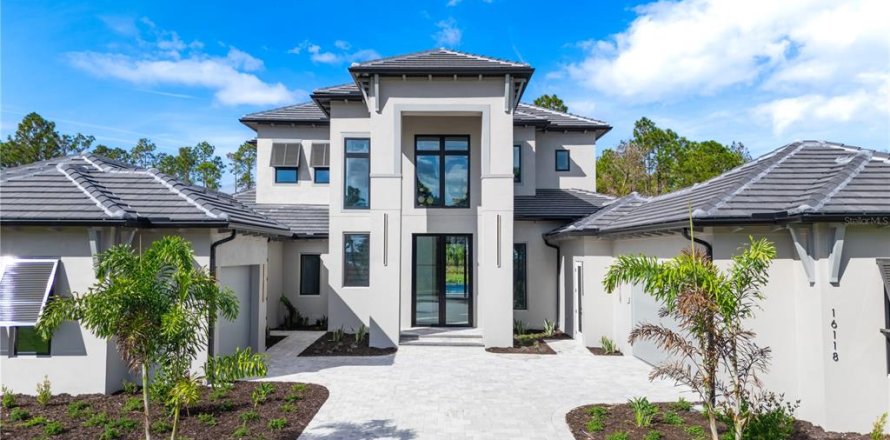 Villa ou maison à Montverde, Floride 6 chambres, 512.54 m2 № 2208819