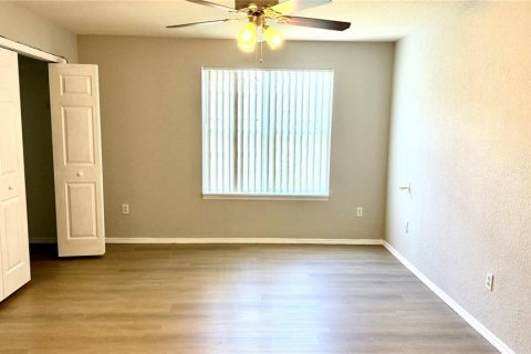 Condominio en alquiler en Tampa, Florida, 2 dormitorios, 117.99 m2 № 1907667 - foto 13