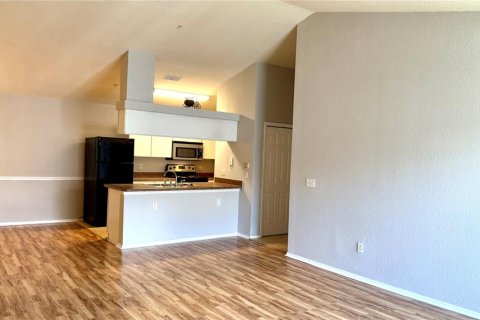 Condominio en alquiler en Tampa, Florida, 2 dormitorios, 117.99 m2 № 1907667 - foto 8