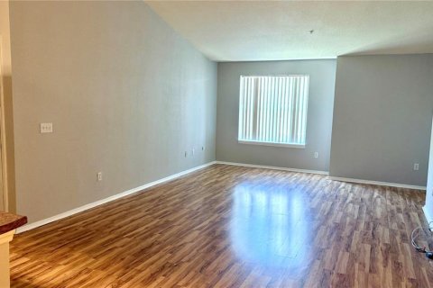 Condominio en alquiler en Tampa, Florida, 2 dormitorios, 117.99 m2 № 1907667 - foto 9