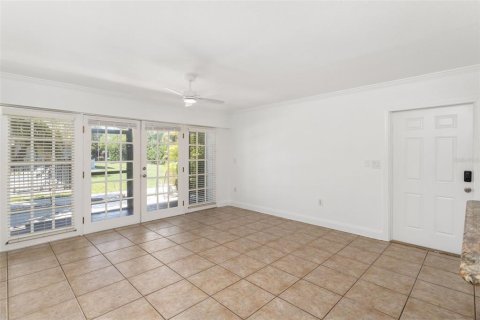 Купить кондоминиум в Сарасота, Флорида 6 комнат, 82.5м2, № 2091591 - фото 8