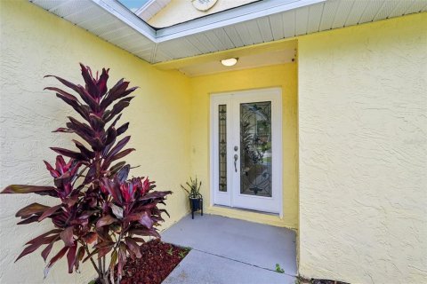 Villa ou maison à vendre à Sarasota, Floride: 3 chambres, 125.42 m2 № 2399428 - photo 7