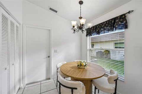 Villa ou maison à vendre à Sarasota, Floride: 3 chambres, 125.42 m2 № 2399428 - photo 19