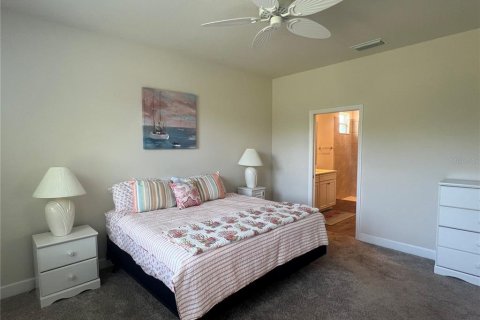 House in Englewood, Florida 3 bedrooms, 142.05 sq.m. № 1512903 - photo 18
