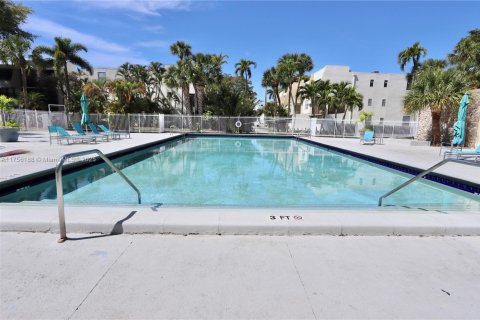 Touwnhouse à vendre à Aventura, Floride: 2 chambres, 104.98 m2 № 1700278 - photo 27