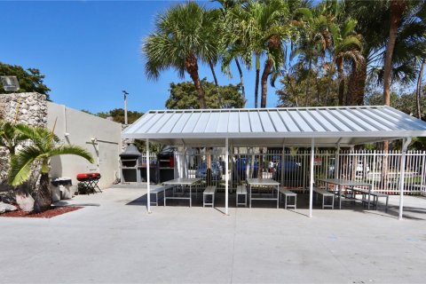 Touwnhouse à vendre à Aventura, Floride: 2 chambres, 104.98 m2 № 1700278 - photo 29