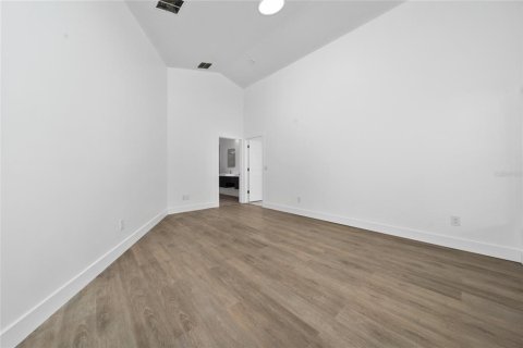 House in Kissimmee, Florida 4 bedrooms, 179.12 sq.m. № 1637534 - photo 26