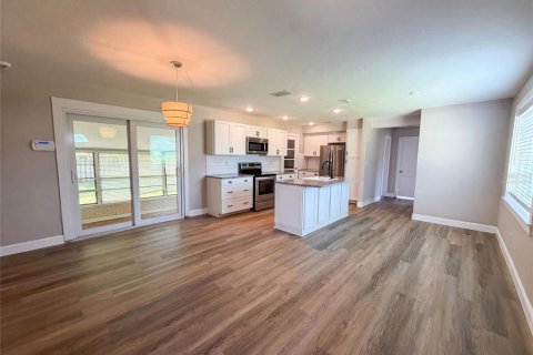 Villa ou maison à vendre à Tampa, Floride: 3 chambres, 137.12 m2 № 2227187 - photo 3