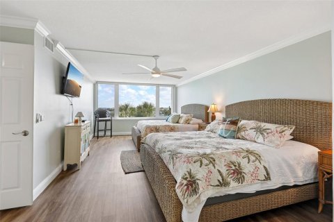Condominio en venta en Clearwater, Florida, 2 dormitorios, 179.3 m2 № 2347726 - foto 13