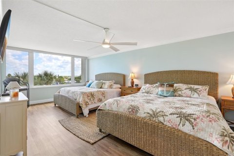 Condominio en venta en Clearwater, Florida, 2 dormitorios, 179.3 m2 № 2347726 - foto 12