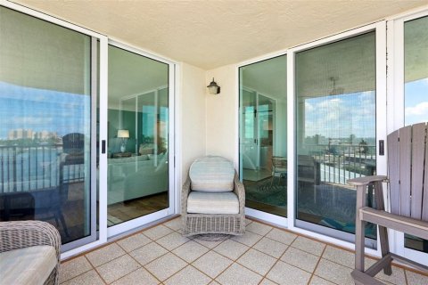 Condominio en venta en Clearwater, Florida, 2 dormitorios, 179.3 m2 № 2347726 - foto 18