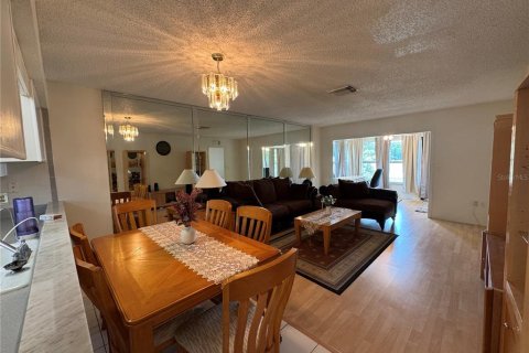 Casa en alquiler en Palm Harbor, Florida, 2 dormitorios, 95.69 m2 № 1824211 - foto 6