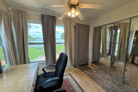 Casa en alquiler en Palm Harbor, Florida, 2 dormitorios, 95.69 m2 № 1824211 - foto 10