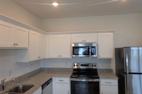 Touwnhouse à louer à Davenport, Floride: 3 chambres, 132.11 m2 № 1798037 - photo 3