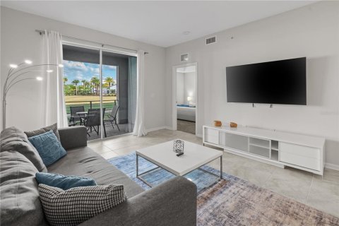 Condo in Kissimmee, Florida, 2 bedrooms  № 1745385 - photo 9