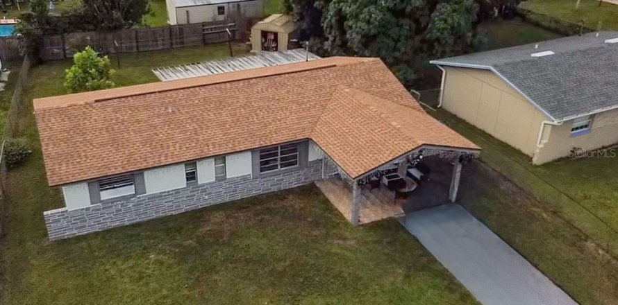 Villa ou maison à Orlando, Floride 4 chambres, 116.13 m2 № 2388584