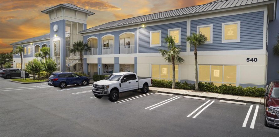 Propiedad comercial en Port St. Lucie, Florida № 2188644