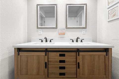 Copropriété à louer à Indian Rocks Beach, Floride: 2 chambres, 101.26 m2 № 2109452 - photo 27