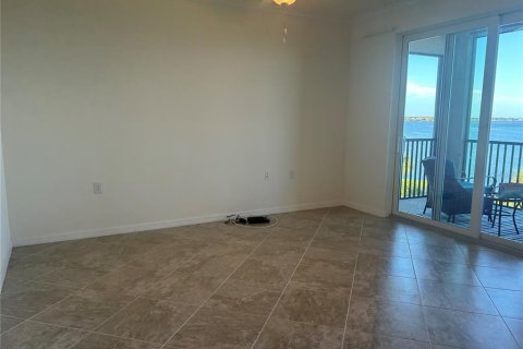 Condo in Bradenton, Florida, 2 bedrooms  № 1916501 - photo 3