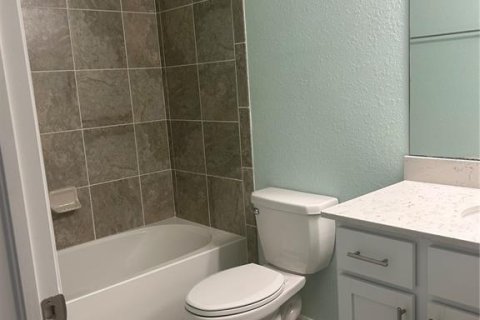 Condo in Bradenton, Florida, 2 bedrooms  № 1916501 - photo 21