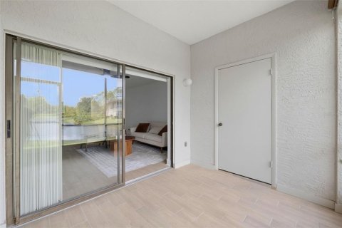 Condo in Clearwater, Florida, 2 bedrooms  № 2370762 - photo 17
