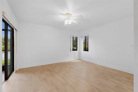 Condo in Clearwater, Florida, 2 bedrooms  № 2370762 - photo 4