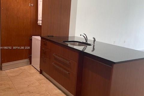 Copropriété à louer à Bal Harbour, Floride: 1 chambre, 83.24 m2 № 2055787 - photo 9