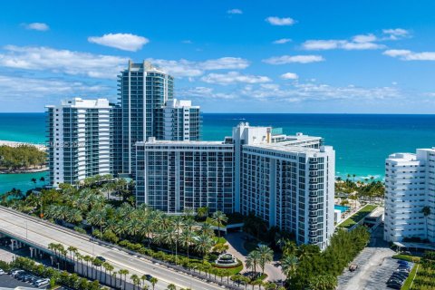 Copropriété à louer à Bal Harbour, Floride: 1 chambre, 83.24 m2 № 2055787 - photo 16