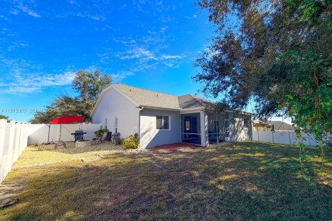 House in Clermont, Florida 4 bedrooms, 222.97 sq.m. № 2036281 - photo 19