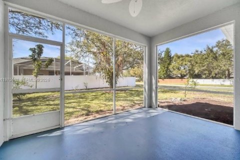 House in Clermont, Florida 4 bedrooms, 222.97 sq.m. № 2036281 - photo 15