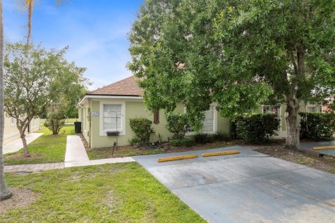Touwnhouse à vendre à Kissimmee, Floride: 3 chambres, 148.92 m2 № 2211090 - photo 19