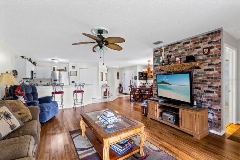 Touwnhouse à vendre à Kissimmee, Floride: 3 chambres, 148.92 m2 № 2211090 - photo 23